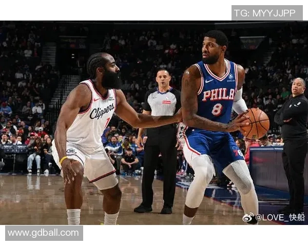 2020年8月快船对决激烈战况回顾与精彩瞬间分析