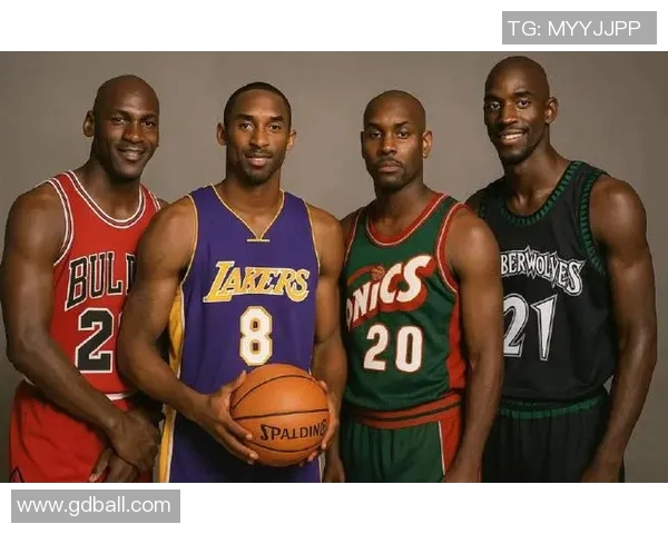 乔丹与全球足球明星同框合影展现体育传奇魅力与友谊的瞬间 乔丹与全球足球明星同框合影展现体育传奇魅力与友谊的瞬间